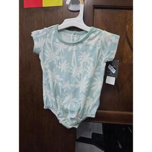 0 To 3m brand new outfit from target item 393